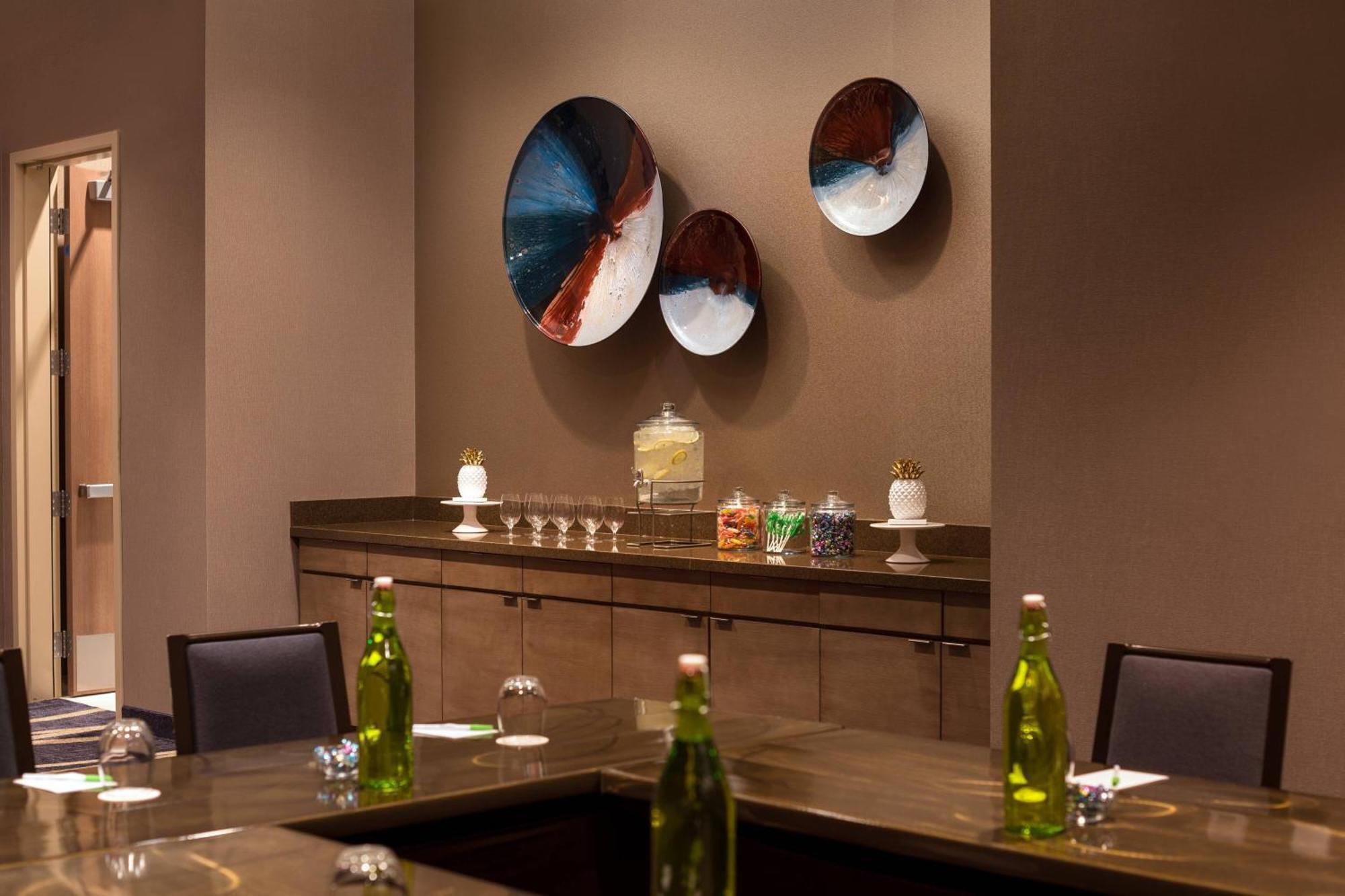 Courtyard By Marriott Phoenix Downtown Екстериор снимка
